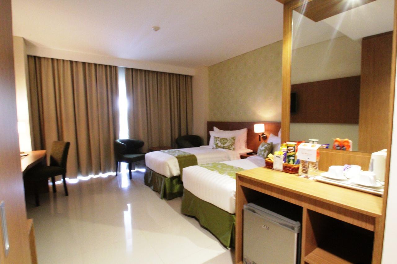 Ijen Suites Resort&Convention Malang Exterior foto